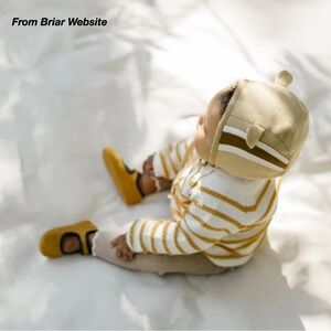 NWT: BRIAR CHIPMUNK BONNET (2-4Y)